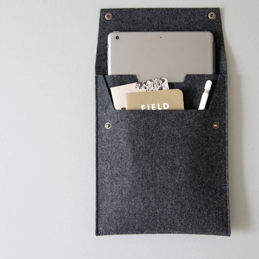 byrd & belle felt ipad sleeve - pocket & flap